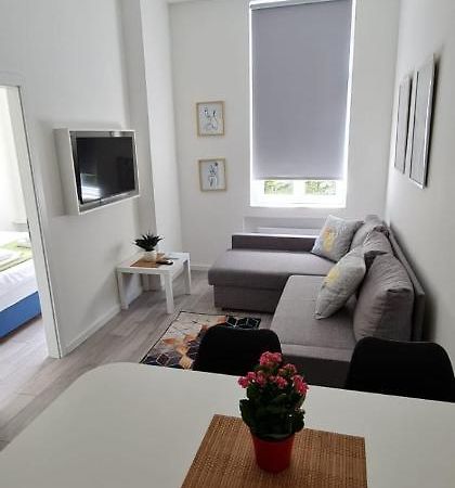Mika Apartment And Studios Zagreb Exterior photo