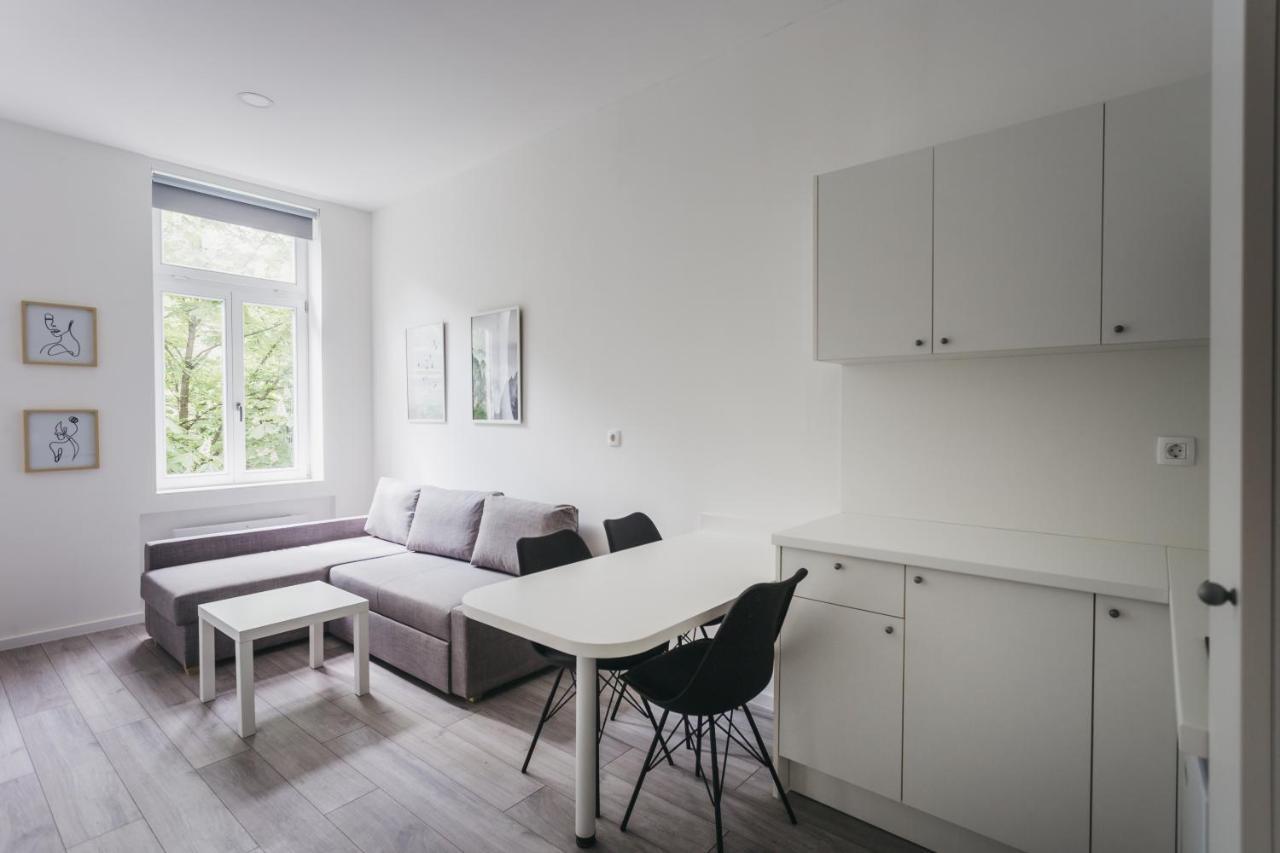 Mika Apartment And Studios Zagreb Exterior photo